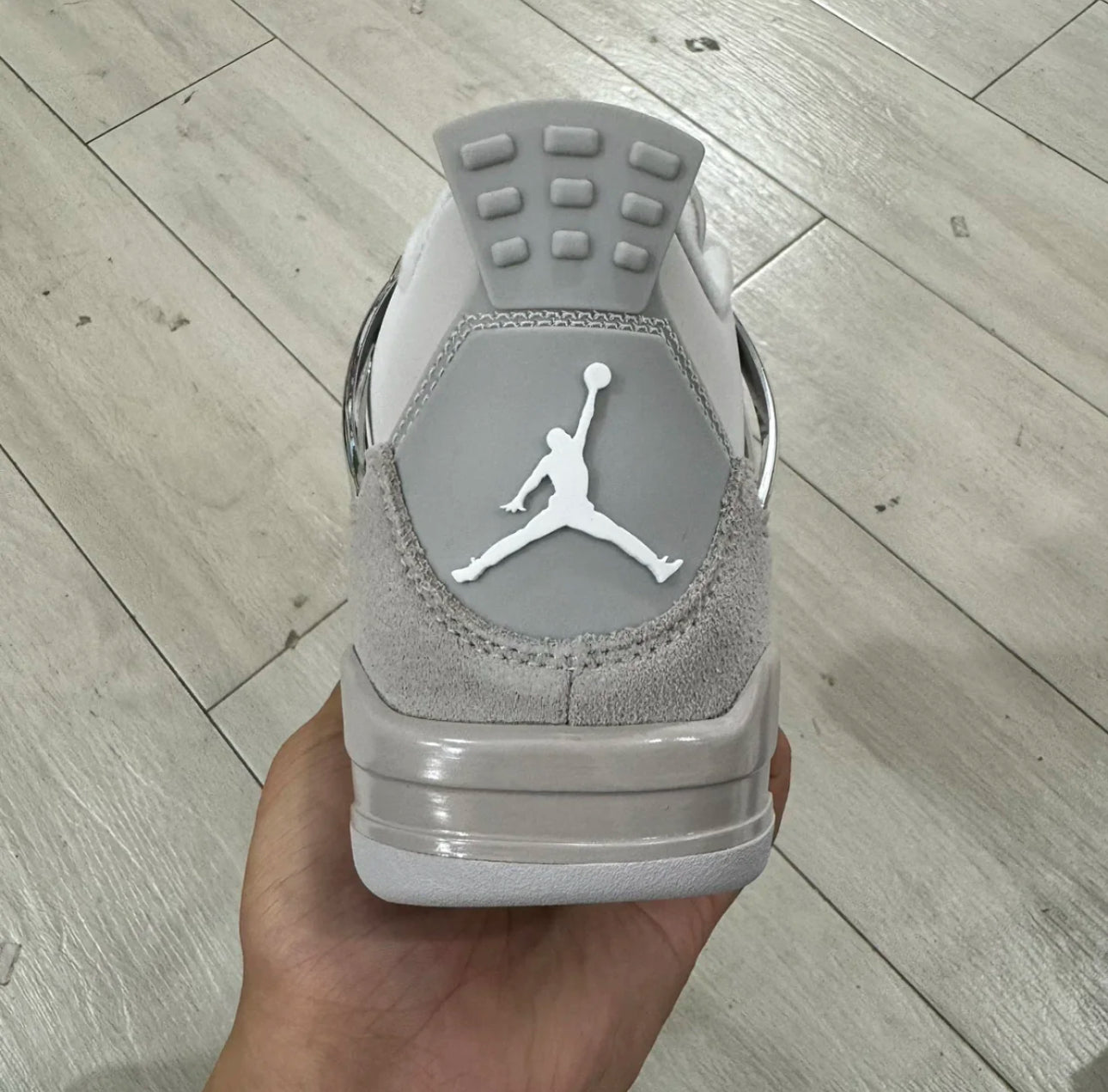 Air Jordan 4 “Frozen Moments”