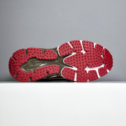OF Be Right Back Haute Red Black