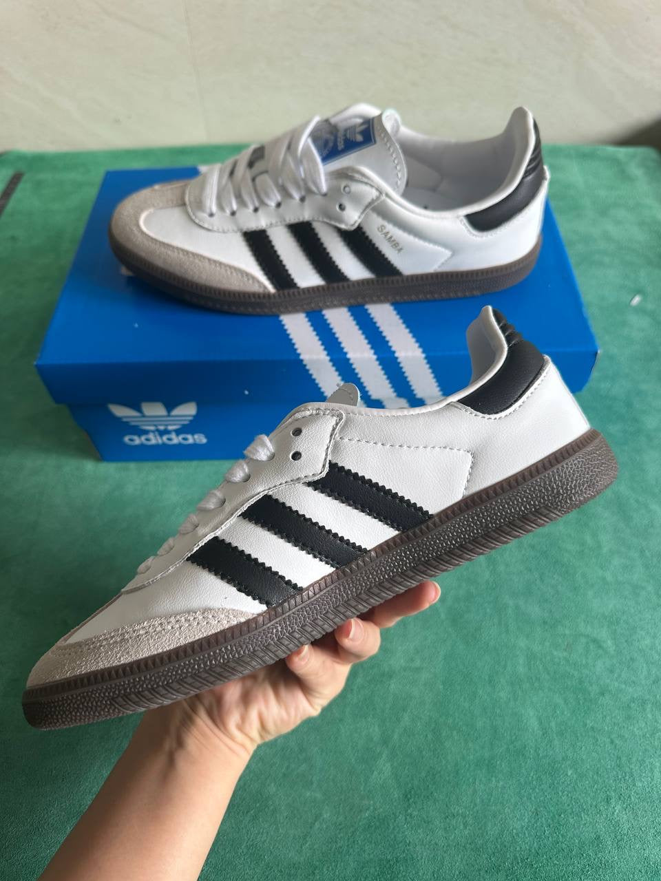 Adidas Samba