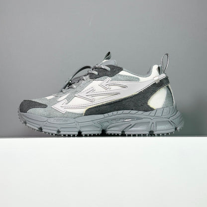 OF Be Right Back Dark Grey White Black