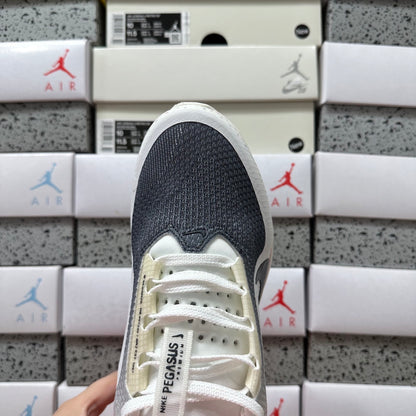 Pegasus Premium Black/Pink