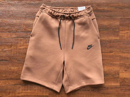 Calções Tech Fleece