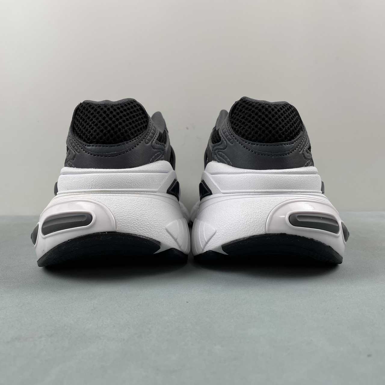 AD Adistar XLG Black White