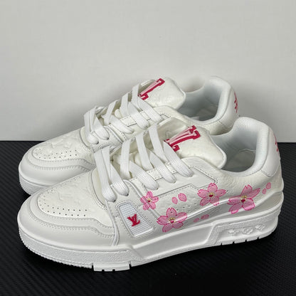 Trainer White and Pink Flowers