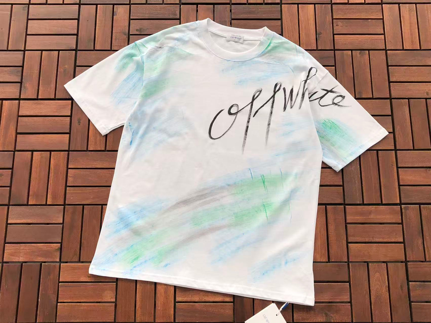 T-shirt Off