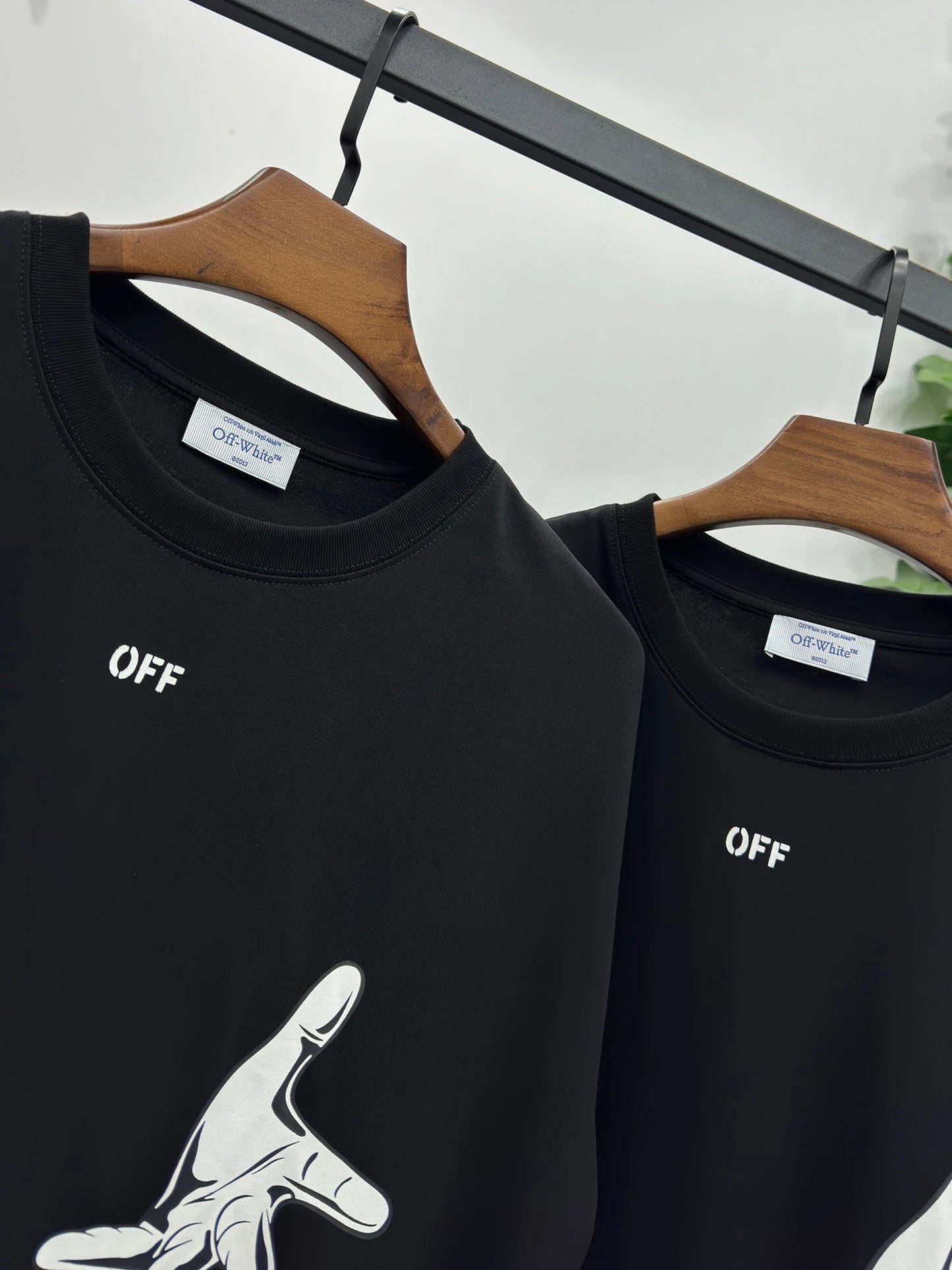 Off-White Tshirt