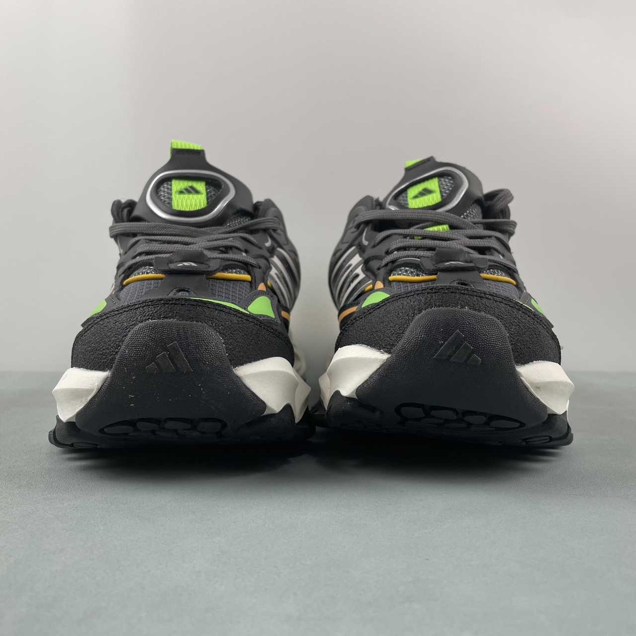 AD XLG Runner Deluxe Black Grey