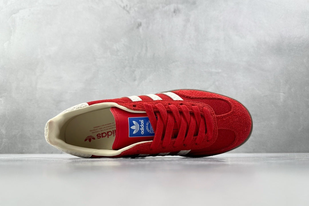 Samba Gazelle Indoor