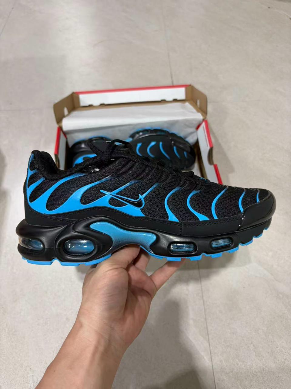 TN Black Royal Blue