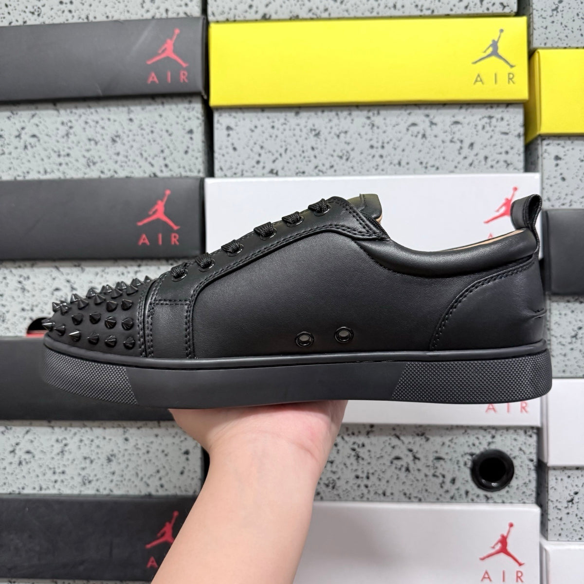 Cristhian Louboutin Vieira Spikes Black
