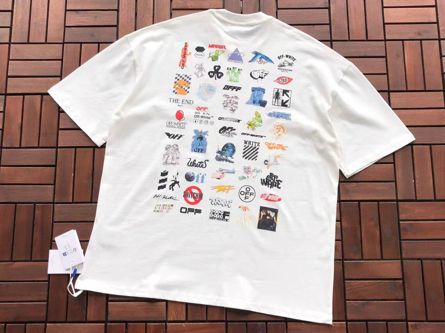 T-shirt Off