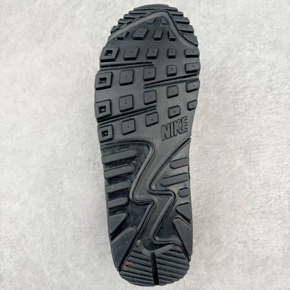 90 Triple Black