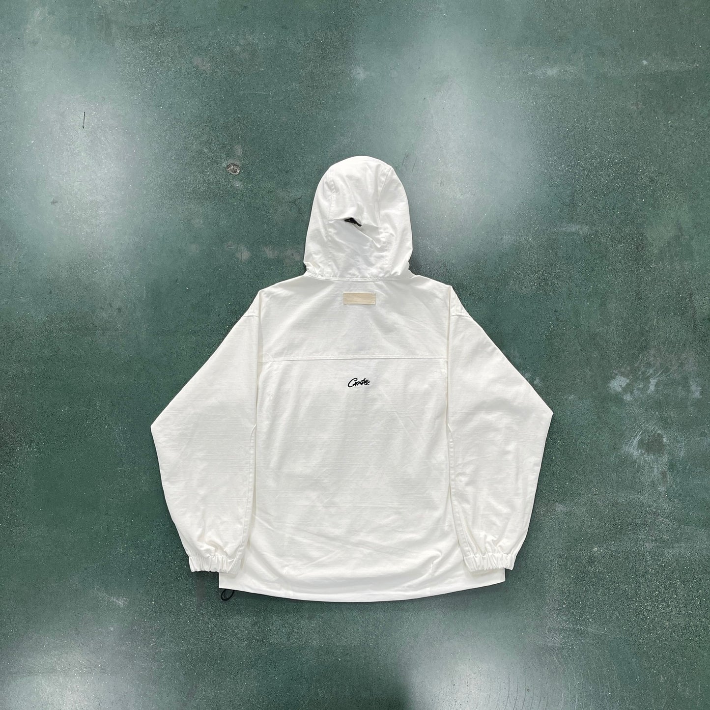 Slant pocket white jacket