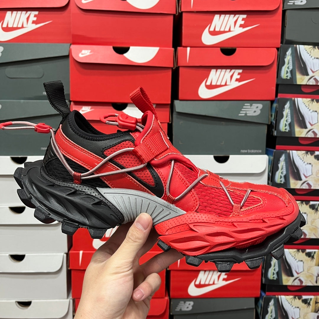 BLG Hike Red/Black