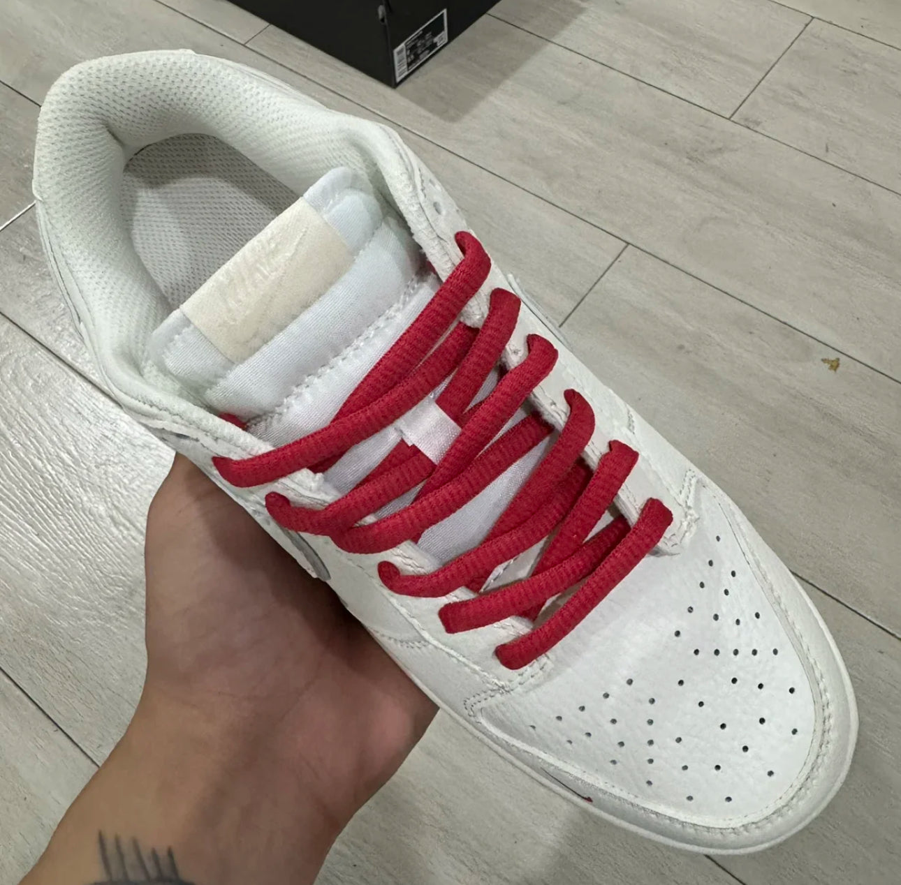 Supreme x Dunk SB Low No.205