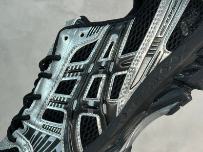 GEL-Kayano 12.1