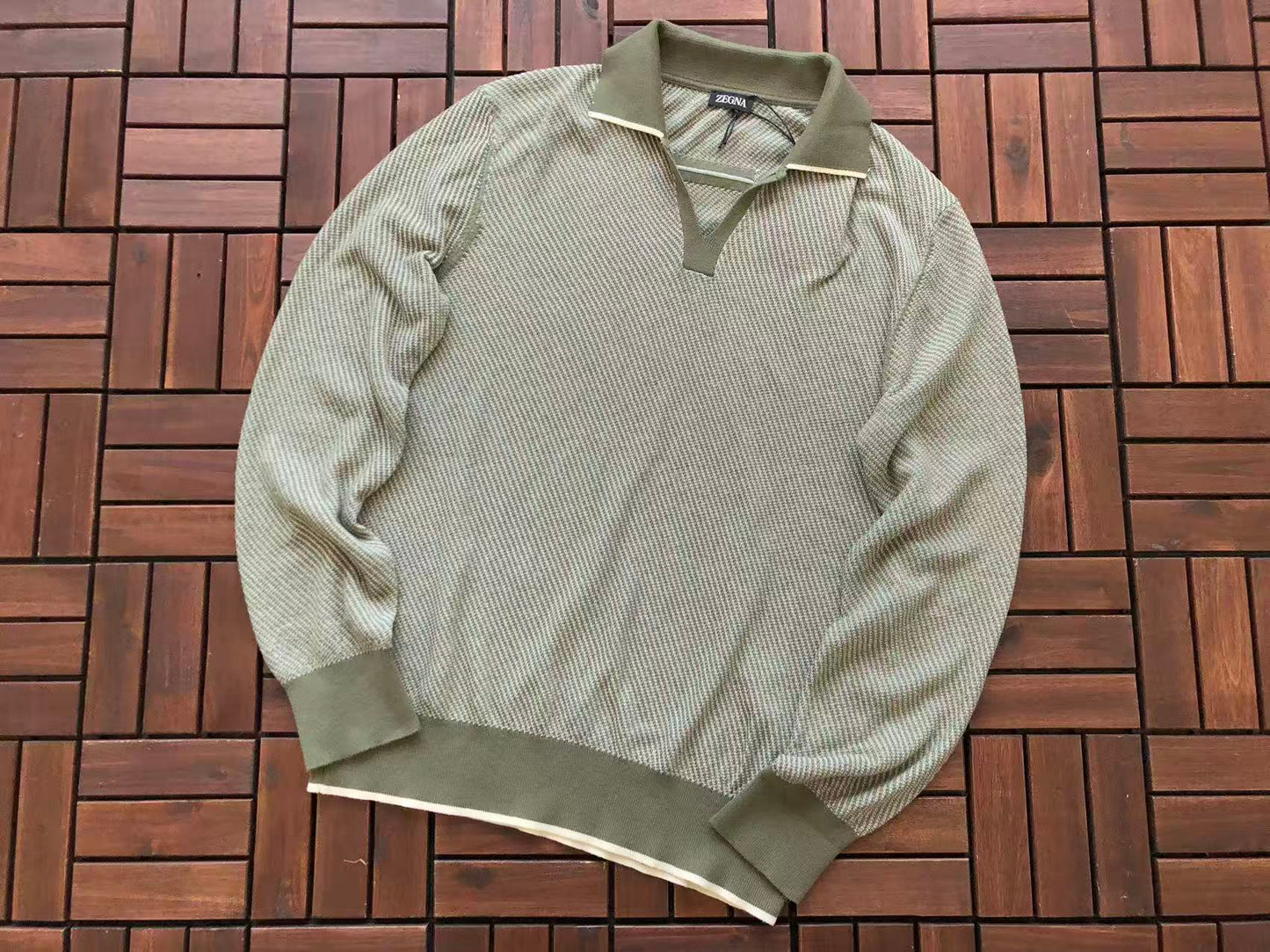 ZEG Sweat