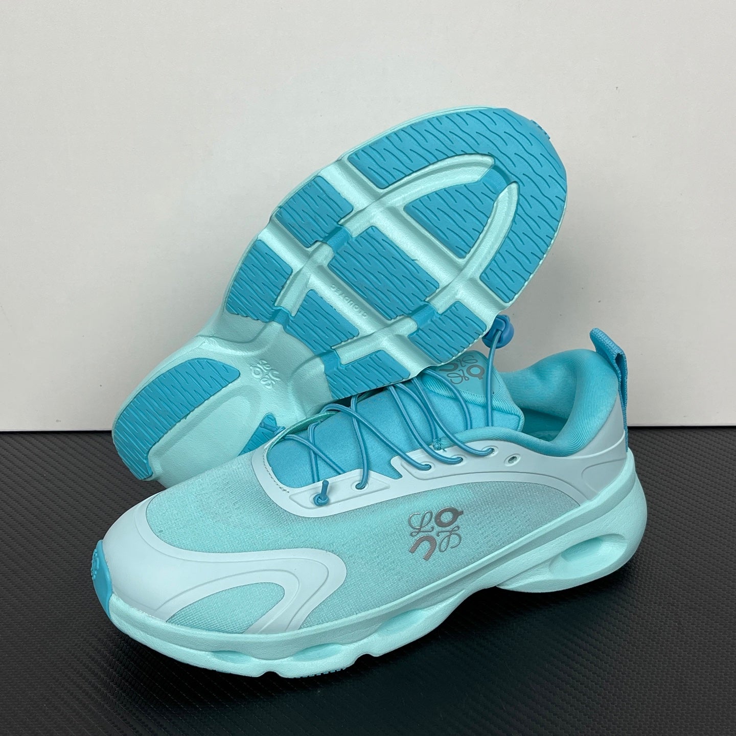 Cloudsolo Blue