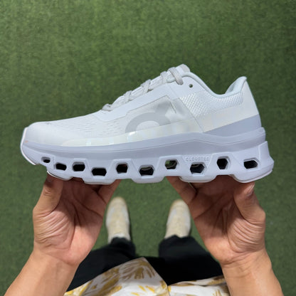 Cloudmonster White/Glacier