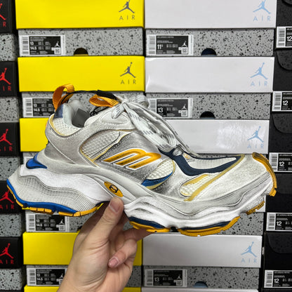 BLG Cargo White/Blue/Yellow/Grey
