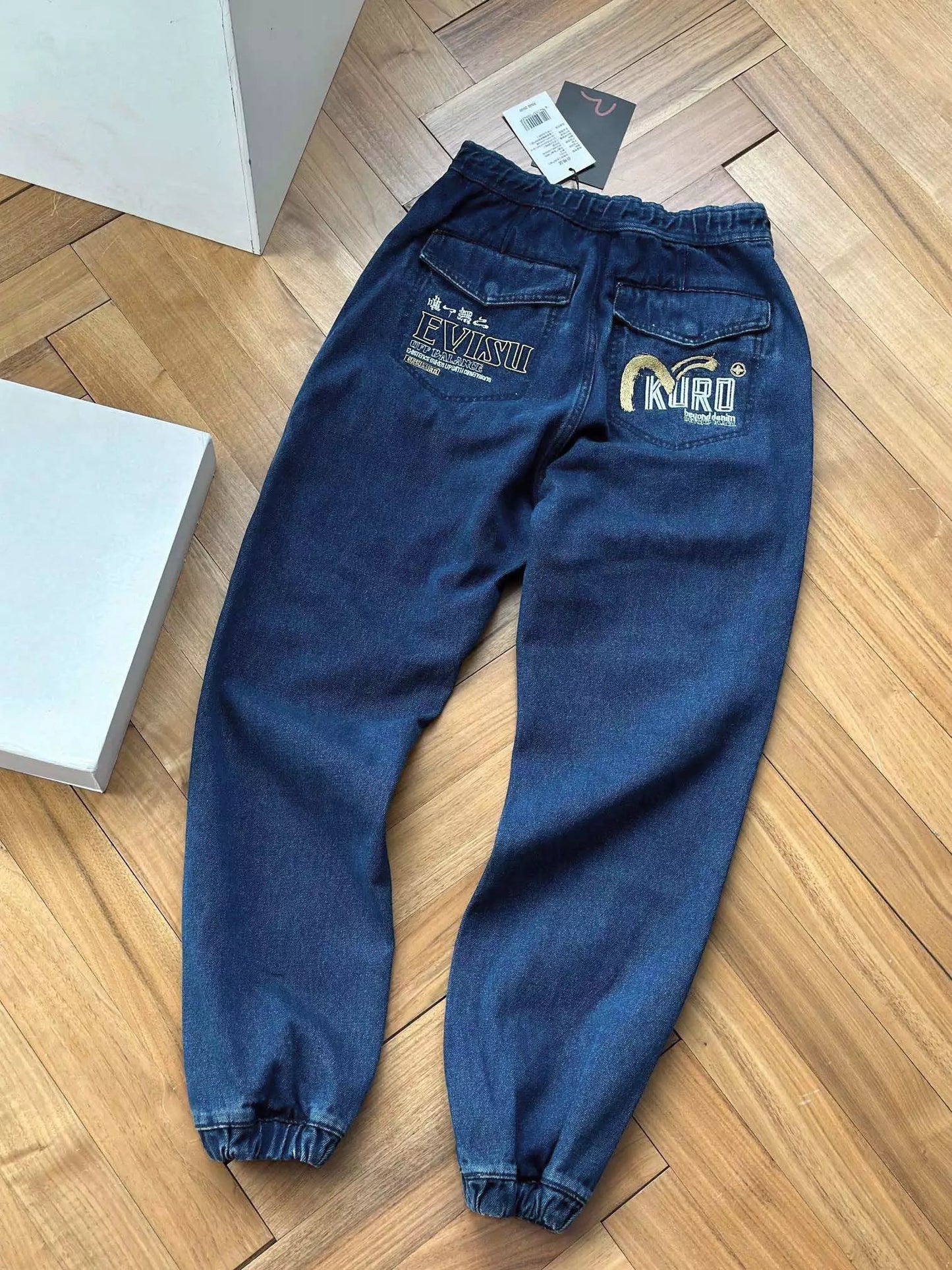 Evisu calça de ganga