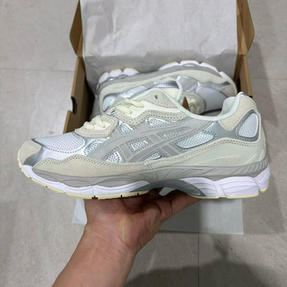 Gel-NYC Cream/Oyster Grey