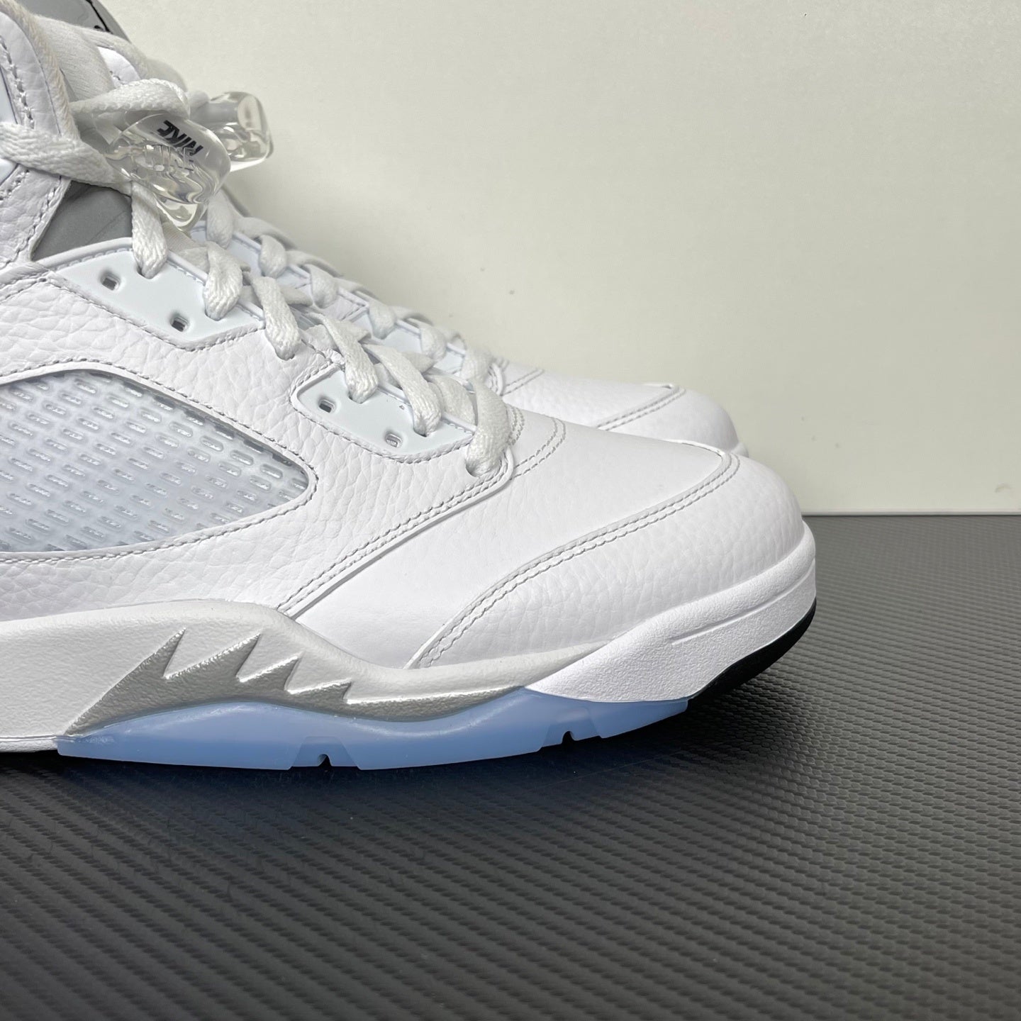 KB5 White Metallic Reimagined