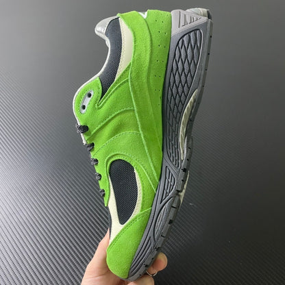 2002R Green