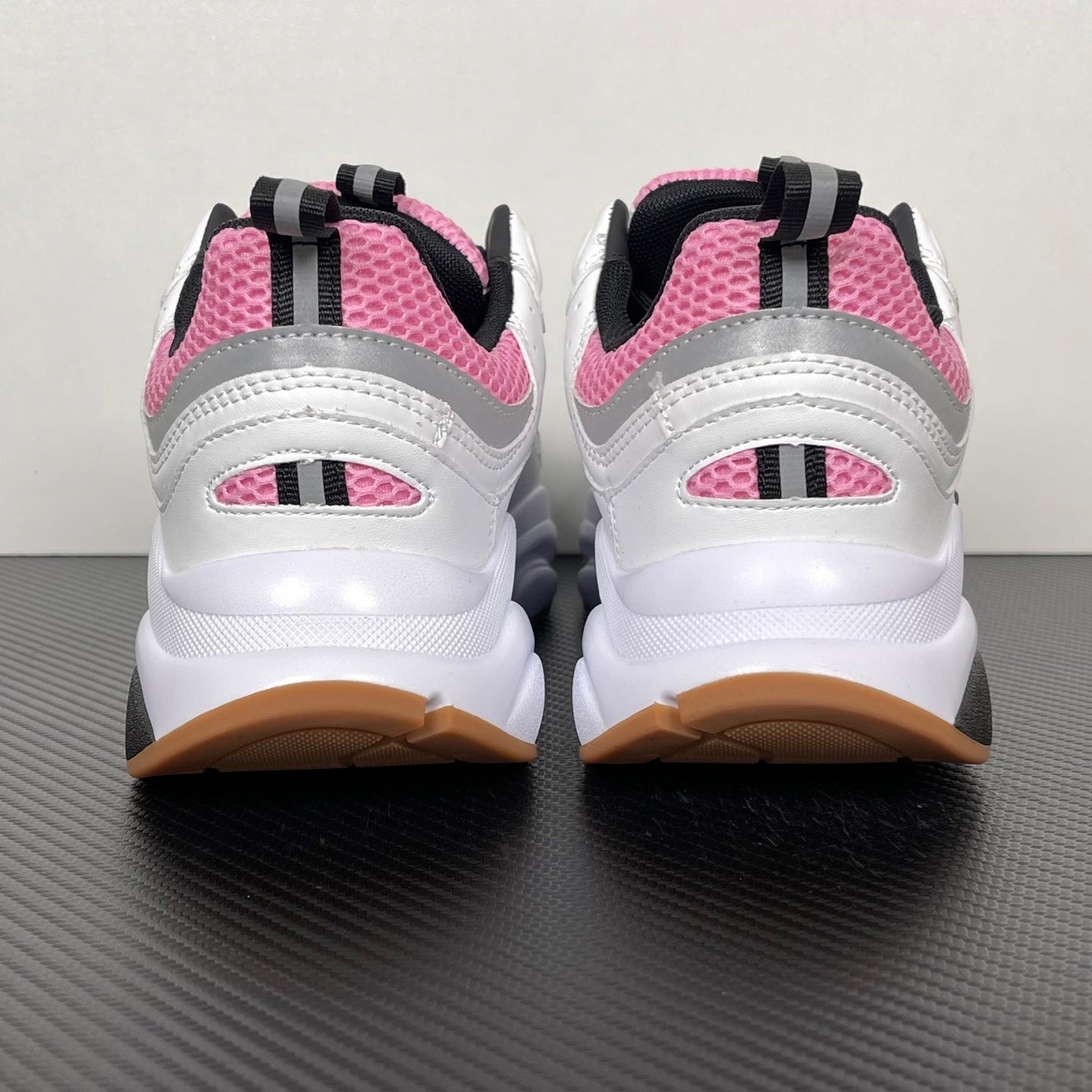 B22 Pink Mesh