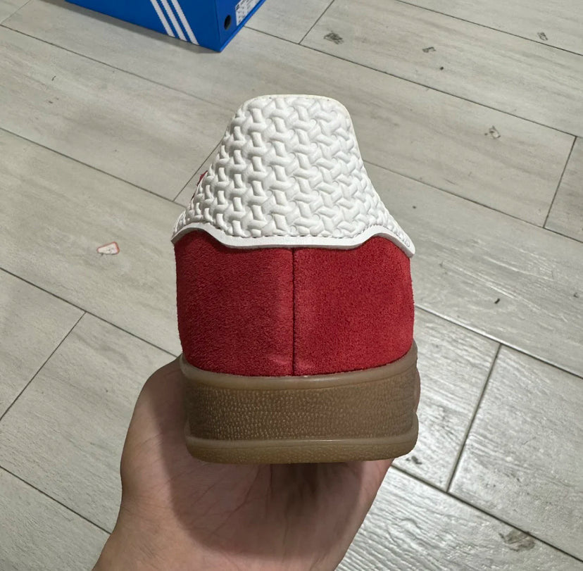 Spezial Red and White