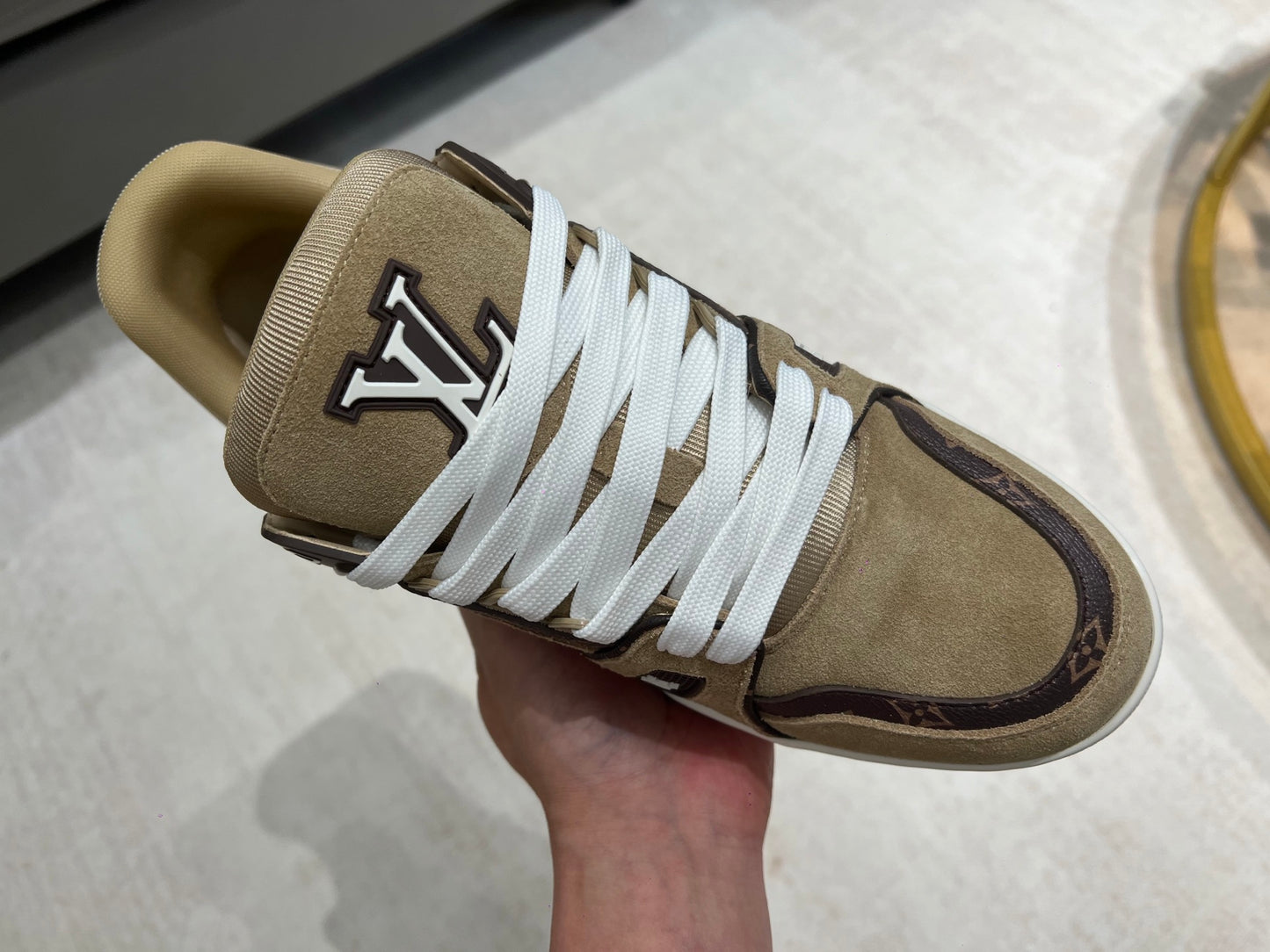 Trainer Beige