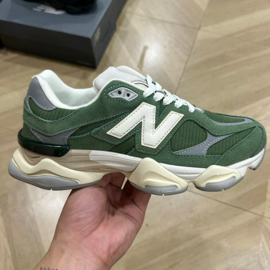 9060 Green