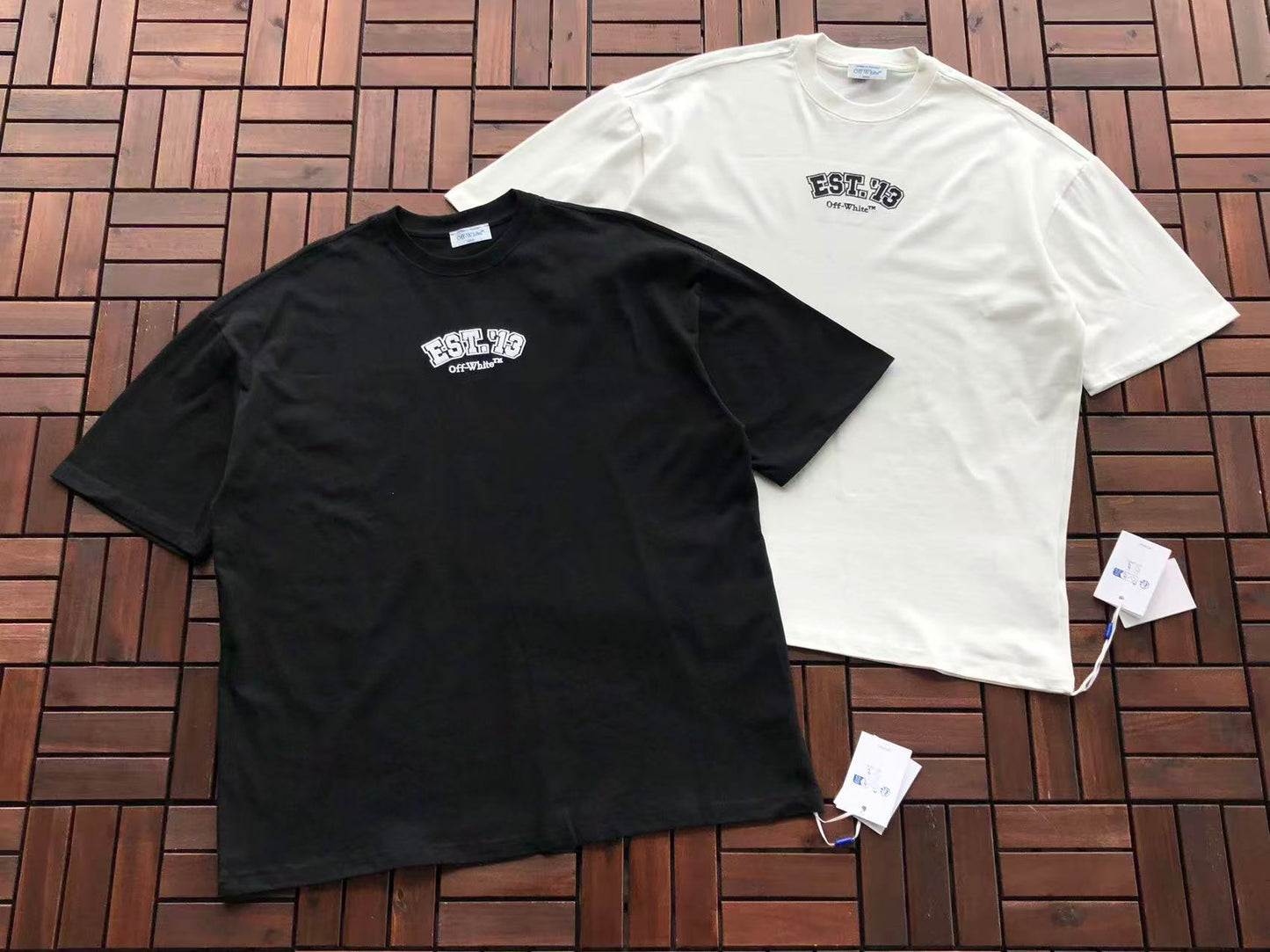 T-shirt Off