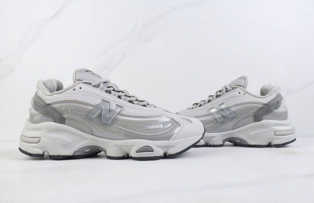 1000 White
