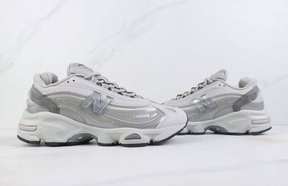 1000 White