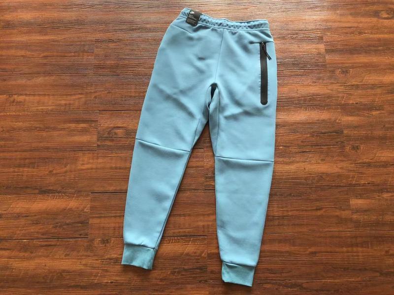 Conjunto Tech Fleece Azul e Branco