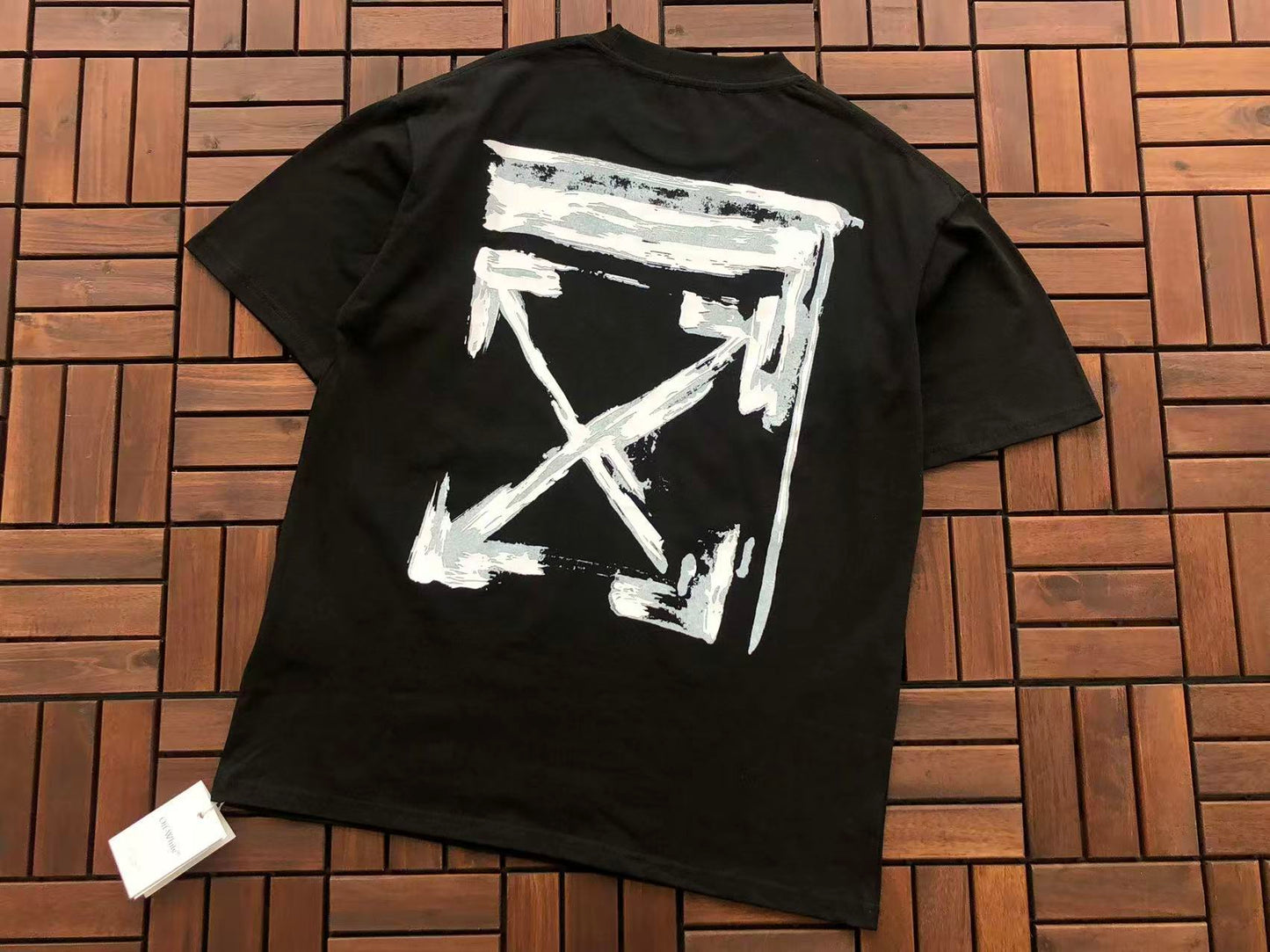 T-shirt Off