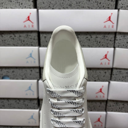 Alexander McQueen Beige