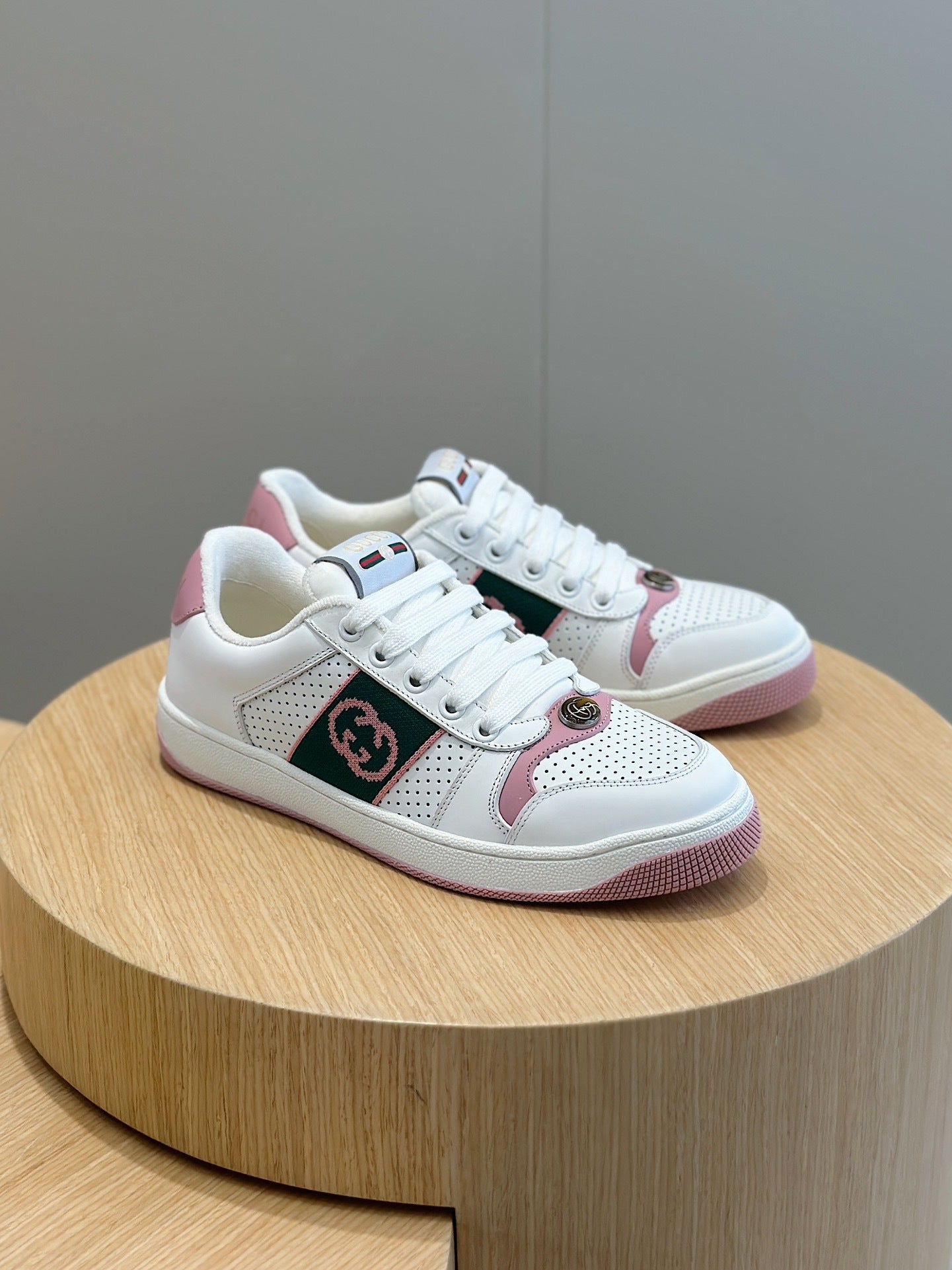 Gu Shoes