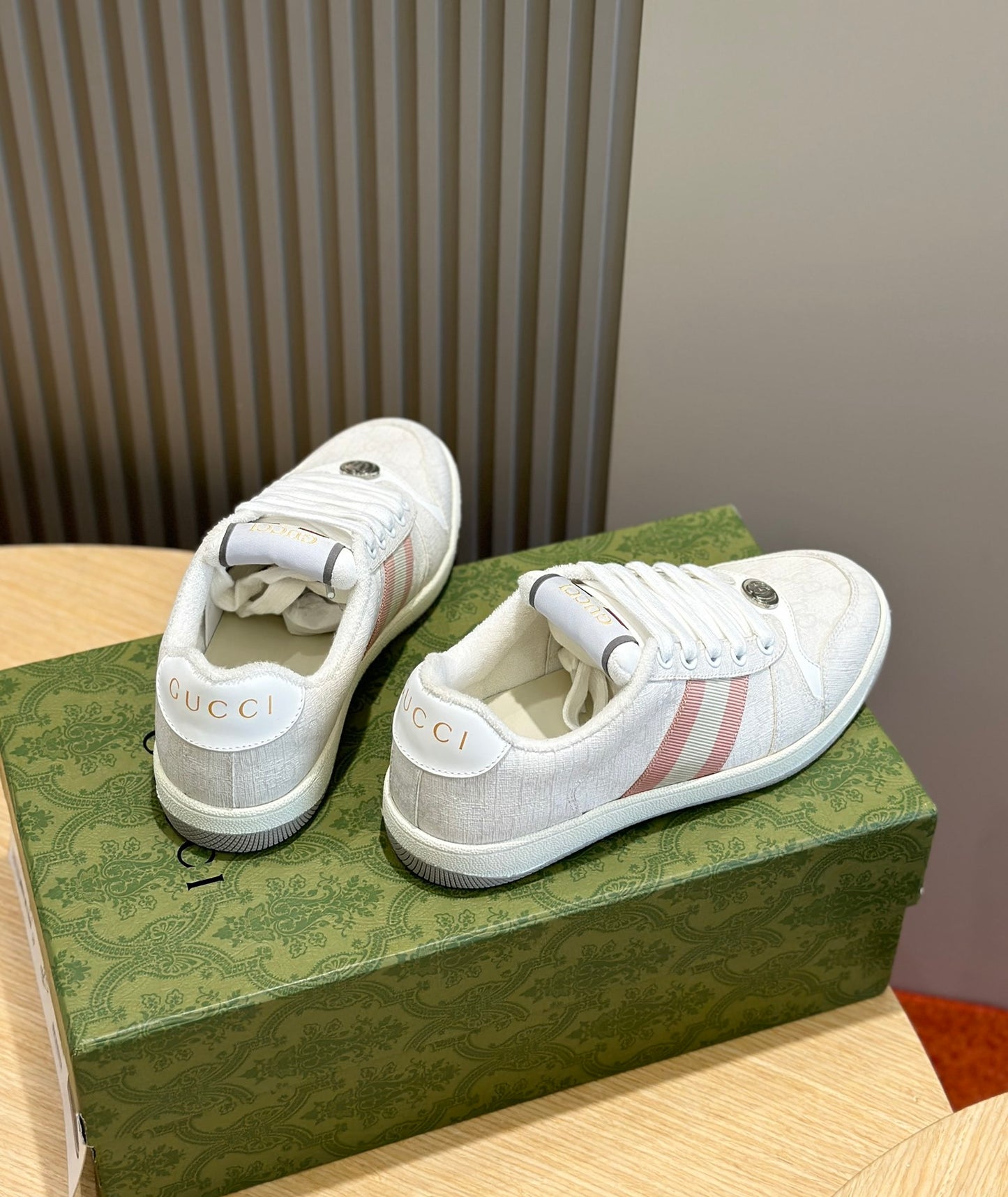 Gu Shoes