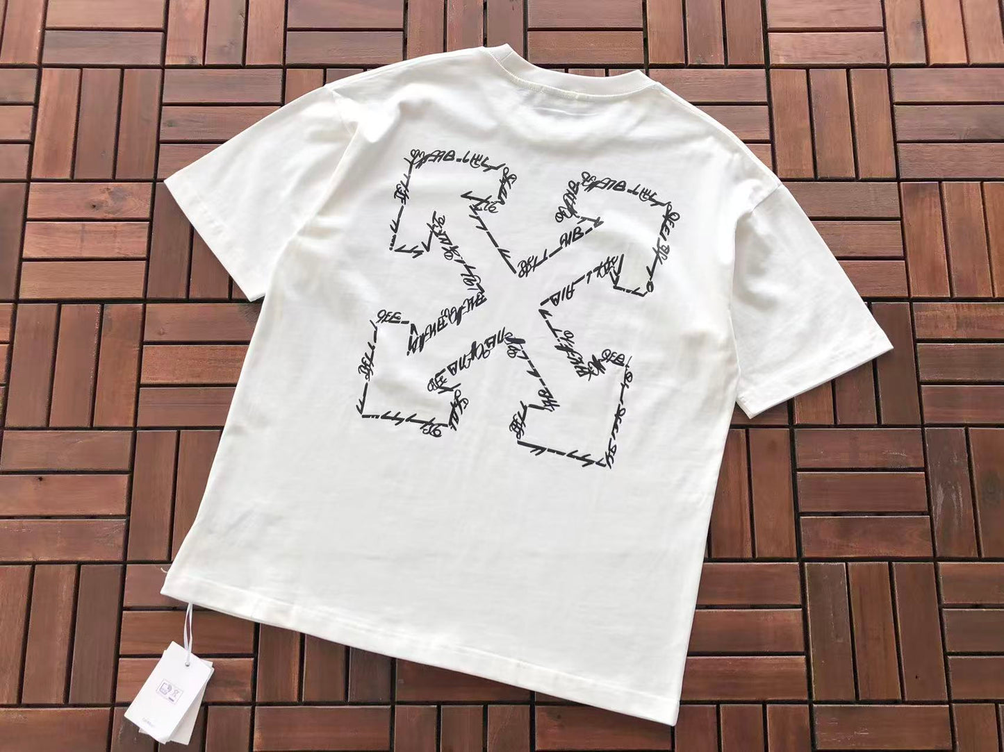 T-shirt Off