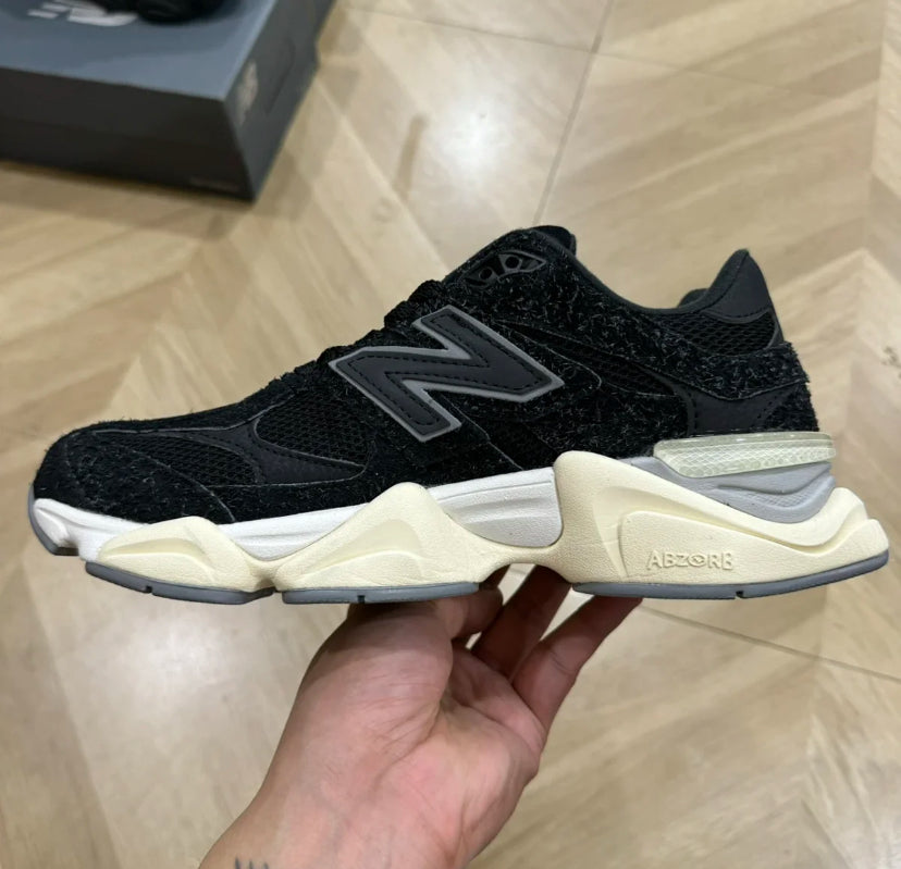 New Balance 9060 Black Sea Salt