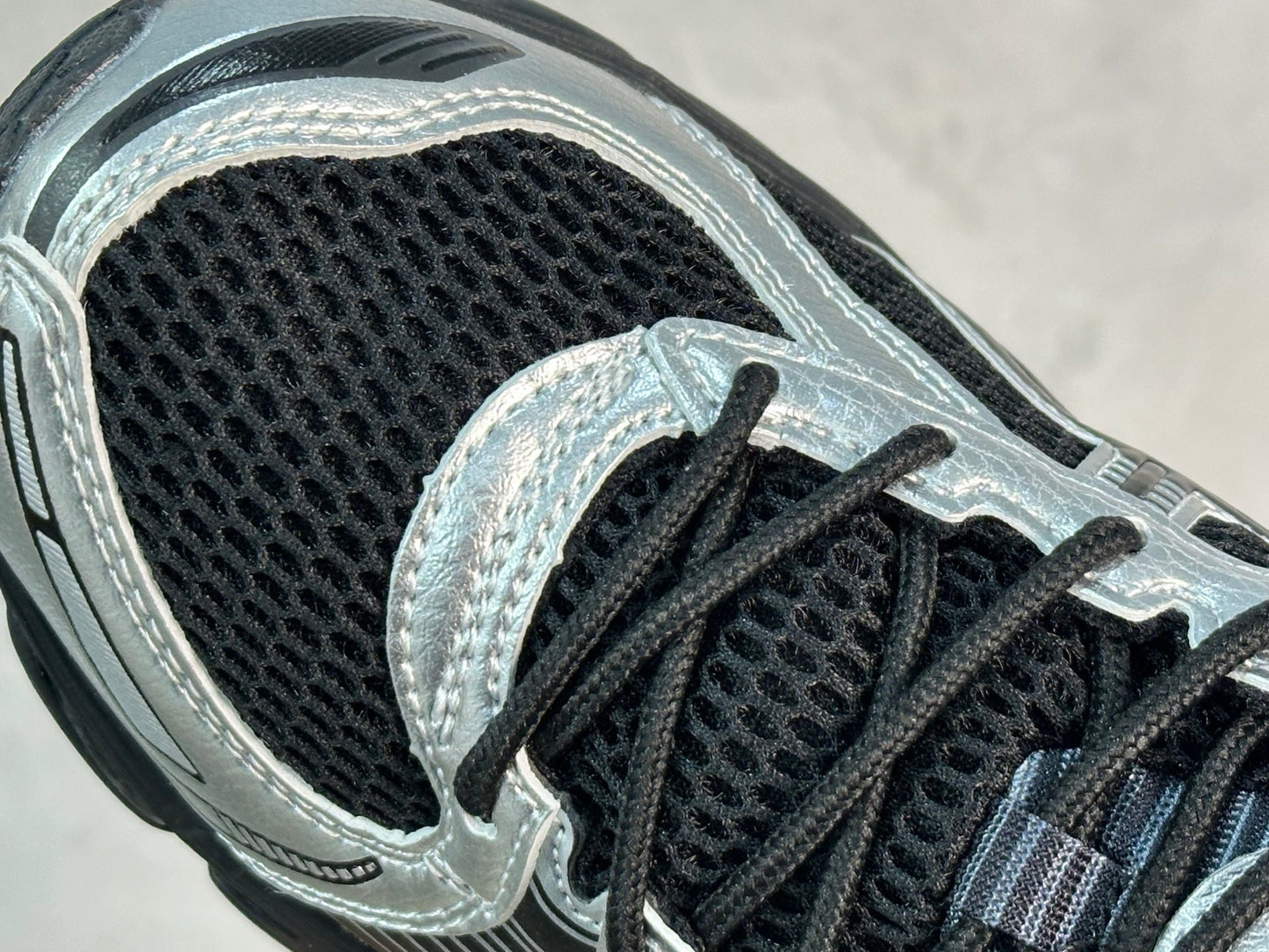 GEL-Kayano 12.1
