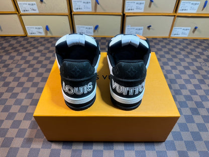 Trainer Star Black