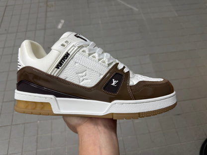 Trainer White and Brown