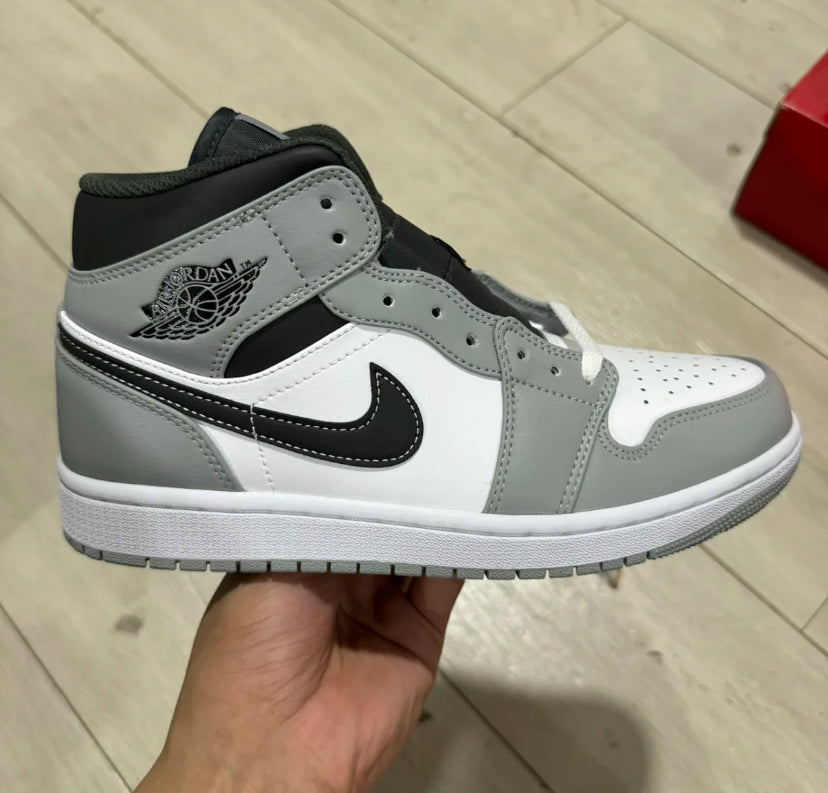 Air Jordan 1 Mid