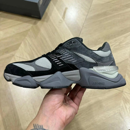 NB 9060 Black Castlerock