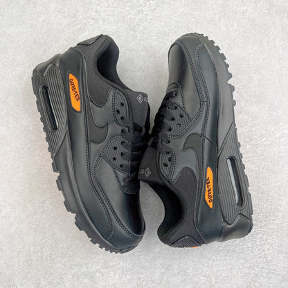 Air Max 90 x Goretex