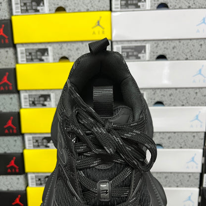 BLG 10XL Triple Black