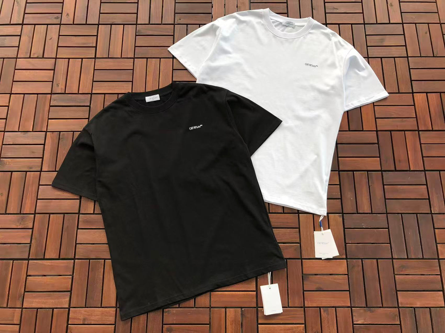 T-shirt Off